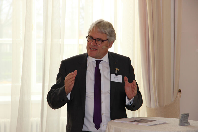 Guido Kahlen befasste sich in seinem Impulsstatement mit einer digitalen Agenda in den Kommunen (Alexander Konrad/Vogel IT-Medien)