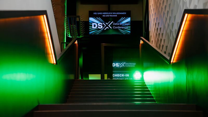 Für die DSX Data Storage Conference im Hotel „Scandic Frankfurt Museumsufer“ hatte das Organisationsteam der Vogel IT-Akademie ein topaktuelles Programm mit hochkarätigen Speakern und Experten zusammengestellt.(Bild:   Manuel Emme Fotografie)