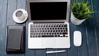 Das Analystenhauses BARC bietet mit der Digital Workplace Solutions Map Hilfe bei der Suche nach Softwarelösungen für den digitalen Arbeitsplatz an. (©fotofabrika - stock.adobe.com)