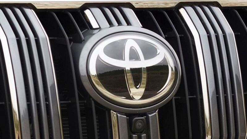 Bereits im Oktober räumte der Toyota-Konzern ein, das Jahresziel von 9,7 Millionen Fahrzeugen zu verpassen.