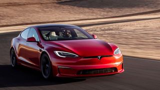 Noch keine Unfälle – trotzdem spielt Tesla bei bis zu 1,85 Millionen Einheiten neue Software auf. (Bild: Tesla)