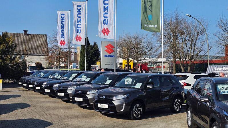 Der Standort Beckum ist einer von zwei Betrieben des Autohauses Pohlmann, an denen der Betrieb weiterlaufen soll. (Bild:  Autohaus Pohlmann)