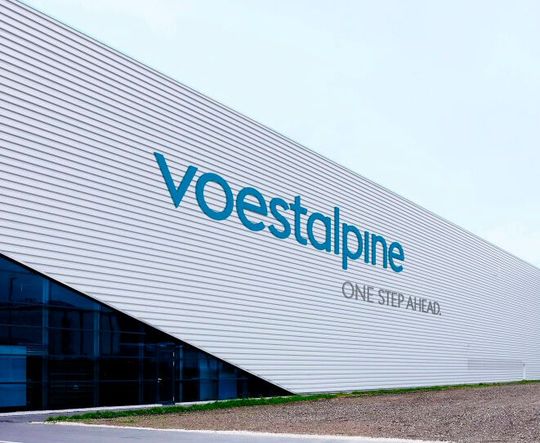 Erst hat Voestalpine die Jahresprognose deutlich gesenkt, jetzt erfährt man, dass ein Werk in Deutschland geschlossen werden soll und einem anderen drohen Personalkürzungen ...(Bild:  Voestalpine)
