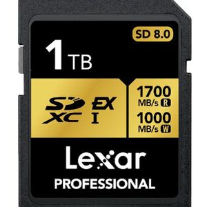 Mit Schreibgeschwindigkeiten von bis zu 1.000 MB/s soll die Lexar Professional SDXC Express Card überzeugen.(Bild:  Lexar)
