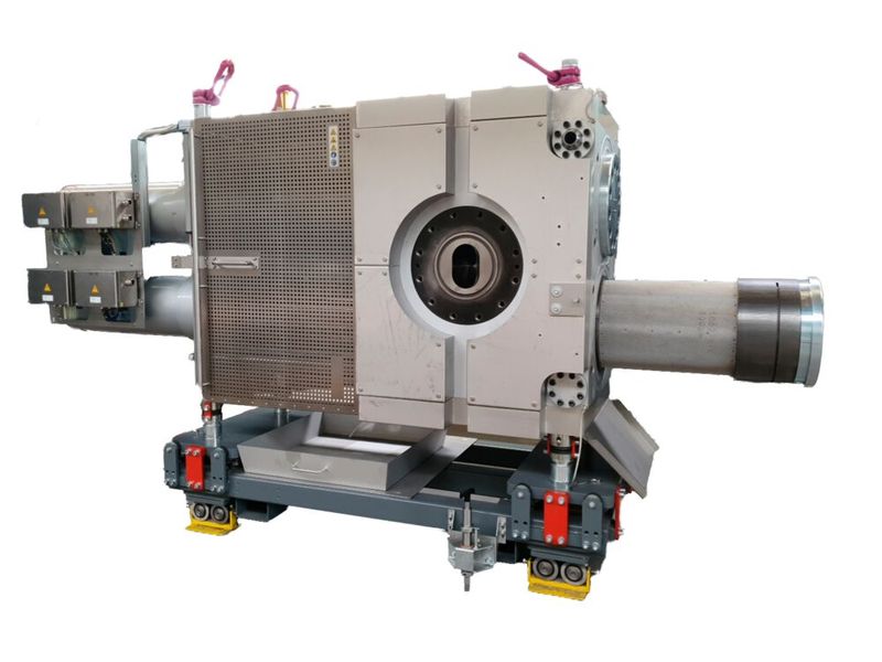 Die Doppelkolbentechnologie bei den CSC-Siebwechslern von MAAG ermöglicht einen unterbrechungsfreien Betrieb. Dank gebogener Siebe ist die Filterfläche der C-Baureihe bis zu vier Mal größer, als die der klassischen Baureihe. (Bild: MAAG)