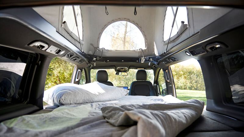 Für den eidgenössischen Ausbau sind nochmals etwa 25.000 Euro zu veranschlagen.  (Bild: Autoren-Union Mobilität/Mercedes-Benz)