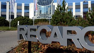 Der Standort Kaiserslautern ist mit Konstruktion, Musterbau, Versuch, Crashtest-Simulationsanlage und Prototypenfabrik das Herz von Recaro Automotive Seating (RAS). (Foto: Recaro)