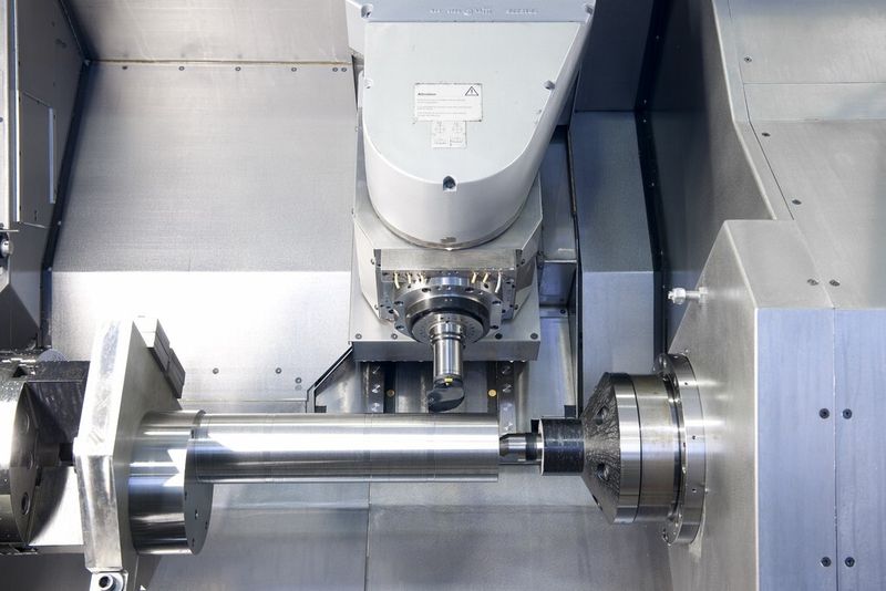 Ein Drehzentrum GMX400 im Einsatz. (Berghoff)