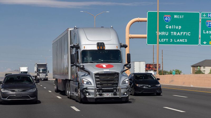 Die Level-4-Tour geht über 420 Meilen. (Bild: Daimler Trucks)