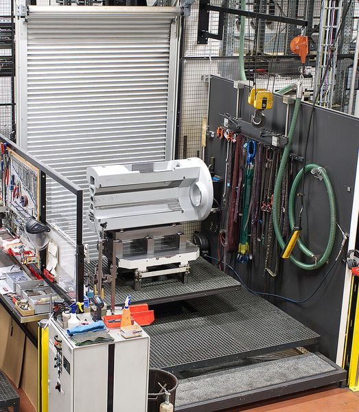 Das MLS-MD verfügt über zwei Be- und Entladestationen für den Teiletransfer. (Martinus Menne)