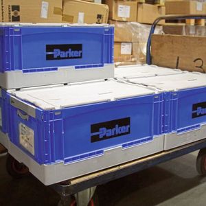 Die Klappbox EQ ist bei Parker Hannifin in den Montagebereichen sowie im kontinuierlichen Transitzyklus zwischen Parker und den Lieferanten im Einsatz und ersetzt hier die Kartonagen.(Bild:  Bito)
