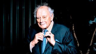 Reinhold Würth zieht sich endgültig aus dem Berufsleben zurück. Zum Jahreswechsel gibt er den Vorsitz des Stiftungsaufsichtsrats ab, über den er in seinem „Schraubenimperium“ bis zuletzt Einfluss hatte. (Bild: Würth)