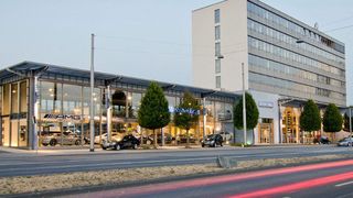 Taunus-Auto strahlt in Wiesbaden wieder als eigenständiger Stern. (Christian Lauer)