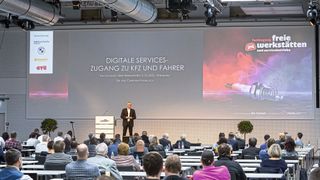 Etabliertes Informations- und Diskussionsforum: Die Fachtagung Freie Werkstätten und Servicebetriebe feierte 2021 ihr 30-jähriges Jubiläum. 2022 geht es selbstverständlich weiter. (Bild: Stefan Bausewein)