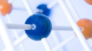 Ein Client-Management-Tool muss auch virtuelle Clients und Betriebssystem-Migrationen handhaben können; Thomas Bär guckt sich daraufhin DX Union an. Bild: Materna (Archiv: Vogel Business Media)