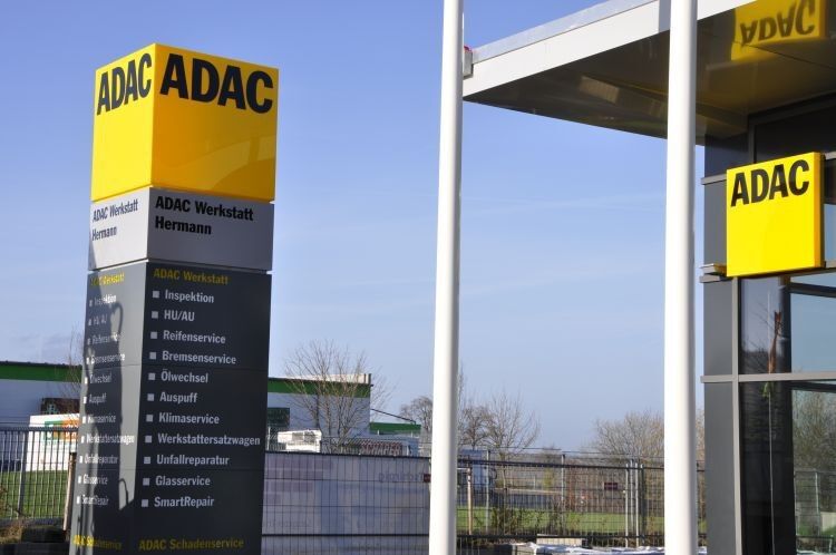 Der ADAC-Pylon ist die einzige direkte Vorgabe, die der ADAC seinen Partnern stellt. (Foto: Richter)