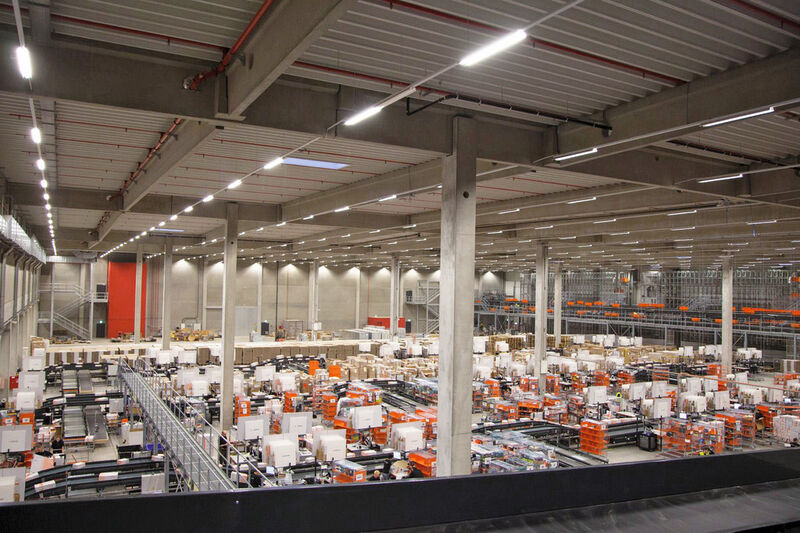 In Zukunft sollen 1000 Mitarbeiter für Zalando in Erfurt arbeiten und Pakete versenden. (Bild: Zalando)