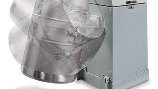 Der neue kippbare Mixomat C-SE mit elektrischem Linearantrieb ist für Fassgrößen von 100 bis 400 Liter ausgelegt.  (Bild: Fuchs)