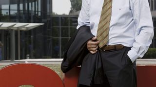 Günter Gressler, Managing Director der 3M Deutschland GmbH: "Das schönste Geschenk zum Firmenjubiläum haben wir uns mit dem hervorragenden Geschäftsjahr 2010 und dem ersten Platz beim Wettbewerb 'Deutschlands Beste Arbeitgeber 2011' selbst gemacht."  (Bild: 3M)