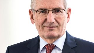 Prof. Dr. Alfred Gossner legt sein Amt im Vorstand der Fraunhofer-Gesellschaft zum Ende des Jahres nieder. Er war 15 Jahre lang für die Bereiche Finanzen, Controlling und IT verantwortlich und begründet seine Entscheidung mit dem persönlichen Wunsch, seine beruflichen Aufgaben insgesamt zu reduzieren und neu zu strukturieren. (Ansgar Pudenz/Fraunhofer)