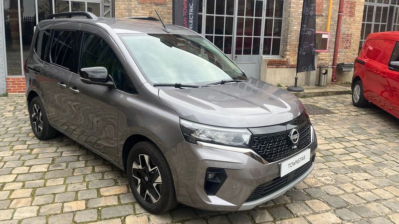 Die elektrische Kombi-Version des Townstar, die sich an private Käufer richtet, soll erst im Laufe des Jahres folgen. (Bild: sp-x/Peter Maahn)