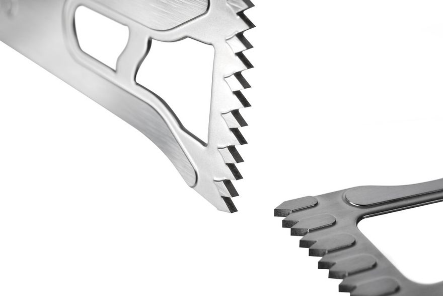 Orthopaedische_Saegebl_tter_2 ()