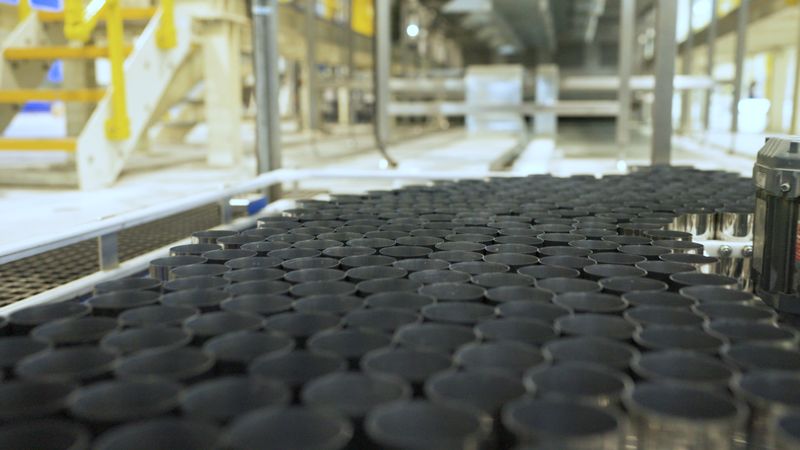 Da der Irak Schwankungen zwischen Tiefsttemperaturen von 10 Grad Celsius und Höchsttemperaturen von mehr als 40 Grad Celsius erlebt, war ein wichtiger Schritt die Identifizierung der optimalen Betriebstemperatur für den Produktionsprozess. (Bild: Henkel)