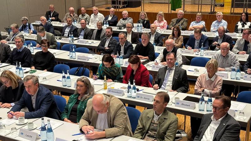 Die Delegierten des Kfz-Gewerbes Baden-Württemberg bei ihren Versammlung in Filderstadt. (Bild: Kfz-Gewerbe Baden-Württemberg)