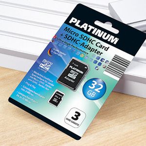 Die Micro-SDHC-Karte von Platinum hat 32 Gigabyte Kapazität und kommt mit SDHC-Adapter.