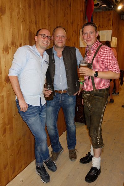 (v. l.) Björn Wirth, Implement-It, Volker Laufer, Lenovo, und Jochen Haas, MicroCAT. (Bild: IT-BUSINESS)