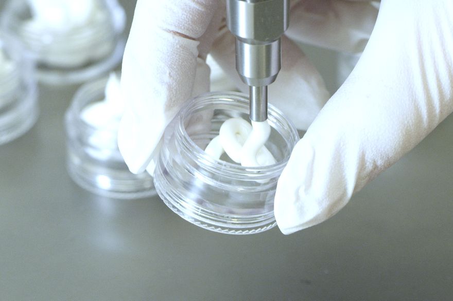 high_viscosity_fluids_pharma_dosing ()