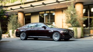 Genesis hat dem „Genesis G90“ jetzt ein großes Facelift verpasst.  (James Lipman)