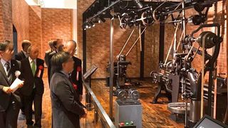 Das Museum nimmt die Besucher mit auf eine Reise von den Ursprüngen der Technik bis zu den Innovationen der heutigen Zeit.

 (Mazak)