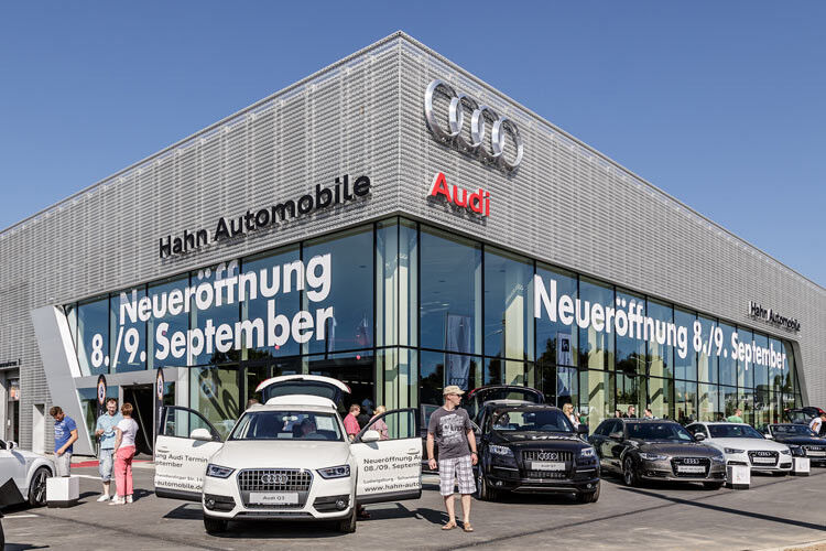2012 hat Hahn Automobile in Ludwigsburg einen der größten Audi-Terminals Südwestdeutschlands eröffnet. (Foto: Hahn)
