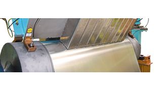 Das Inclusion Detection System (IDS) der IMS Messsysteme GmbH für die Früherkennung von inneren Einschlüs-sen und Schalendefekten in kaltgewalzten Bandstählen. (Bild: IMS)