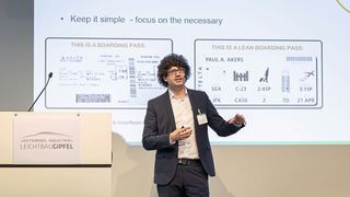Thomas Reiher, Director Generative Design bei Simufact Engineering, auf dem Leichtbau-Gipfel 2020 in Würzburg. (Stefan Bausewein)