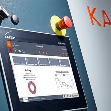 The sawing technology specialist Kasto announces that it has developed a new generation of controls that makes sawing even easier. And it has already been successfully tested in practice. Here's a quirky look at it and much more information in the text ... (Image:Kasto)