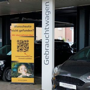 Im Fahrzeugverkauf ist der Volumendruck durch den Hersteller nun weg – jetzt können sich die Verkäufer gezielt um die Wünsche ihrer Kunden kümmern.(Bild:  Rosenow – VCG)