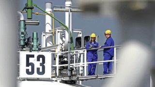 Startschuss für Ethernet APL: Nach einem erfolgreichen Test will die BASF das Ethernet auf Feldebene in der Produktion ausrollen. (Bild: BASF SE)