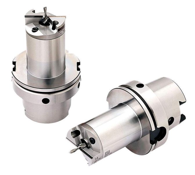 Bild 1: Kernlochdurchgangsbohrung, Plansenken mit einem Durchmesser von 50 mm und Gewindefräsen M6 in Aluminium. Nur der Einsatz von PKD ermöglicht die Bearbeitung mit konstanter Höchstdrehzahl von 10 000 min–1. (Archiv: Vogel Business Media)