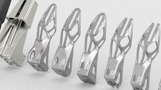 Altair und das Center for Automotive Research haben die Gewinner des Enlighten Award ausgezeichnet. Darunter ist das erste 3-D-gedruckte Metall-Serienbauteil in der Automobilindustrie. (BMW)