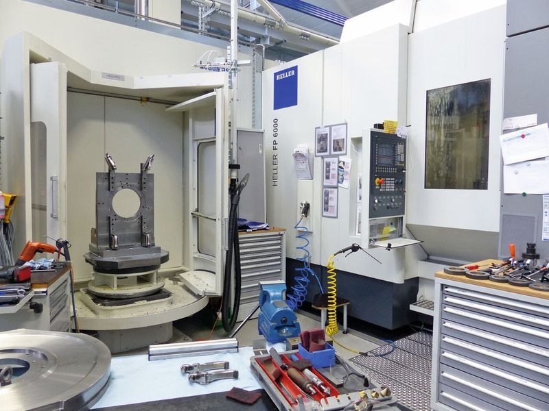 Mit den 5-Achs-Bearbeitungszentren FP 6000 von Heller, der Paletten-Automation, aber auch mit einer neuen Werkzeugtechnologie etc. konnten bei Fette Compacting 32 Prozent der Fertigungskosten eingespart werden. (Heller)