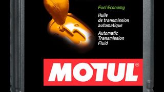 Ein verbessertes Motoröl sowie ein neues Getriebeöl ergänzen jetzt die Motul-Produktpalette. (Foto: Motul)