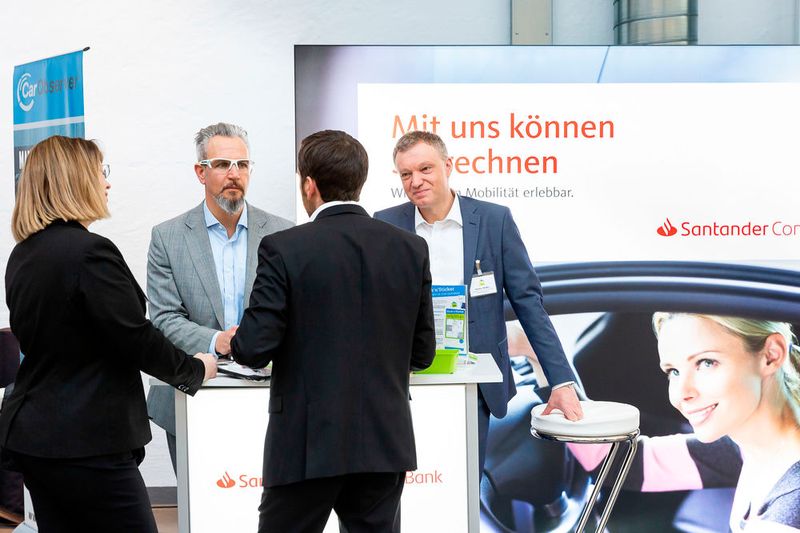 Der dritte Premiumsponsor des Deutschen Remarketing Kongresses ist die Santander Consumer Bank. (Bild: Stefan Bausewein)