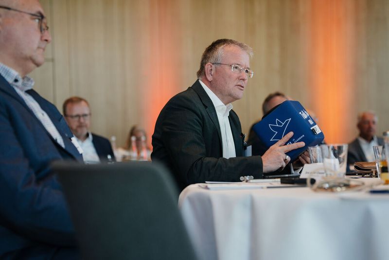 Zeit für Fragen der Teilnehmer: Dr. Stephan Klein, Geschäftsführer Governikus ... (©Manuel Emme Fotografie)