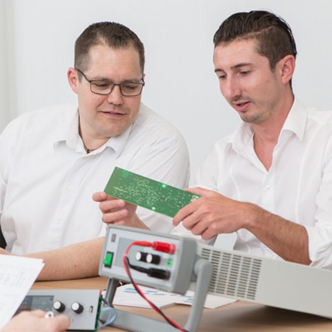 ueber-uns-08.jpg (EA Elektro-Automatik GmbH & Co. KG)