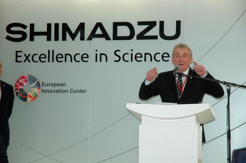 Jürgen Kwass, Managing Director der Shimadzu Europa GmbH anlässlich der feierlichen Eröffnungsveranstaltung (Ottleben / LABORPRAXIS)