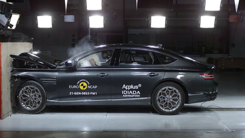 Hyundais neue Edelmarke Genesis überzeugte mit dem G80 ... (Bild: Euro NCAP)
