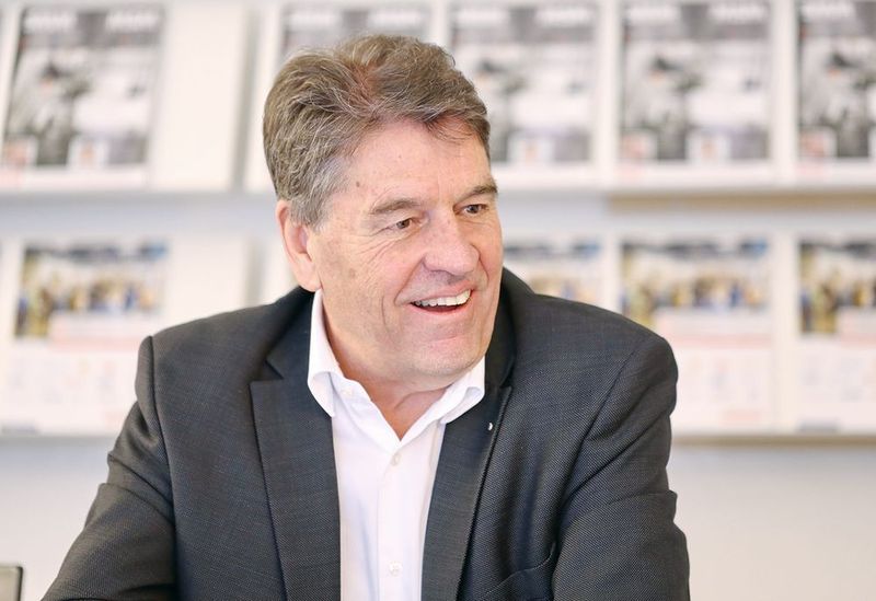 «... dass die Schweizer Industrie wieder sehr konkurrenzfähig geworden ist und sich nach dem Frankenschock schnell erholt hat. Teilweise ist die Produktion, die ins Ausland abgewandert war, wieder zurückgekommen.» Roland Gutknecht, Geschäftsführer Suvema AG (Matthias Böhm, SMM)