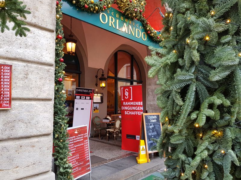 Das WZN Team ist bereit für die Christmas Party. (Bild: IT-BUSINESS)